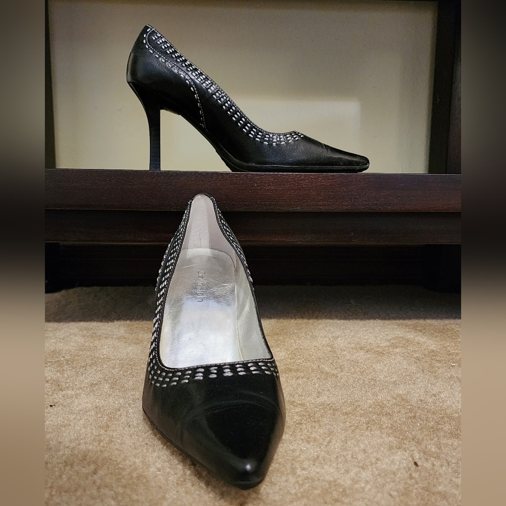 Calvin Klein Dakota Pump size 8